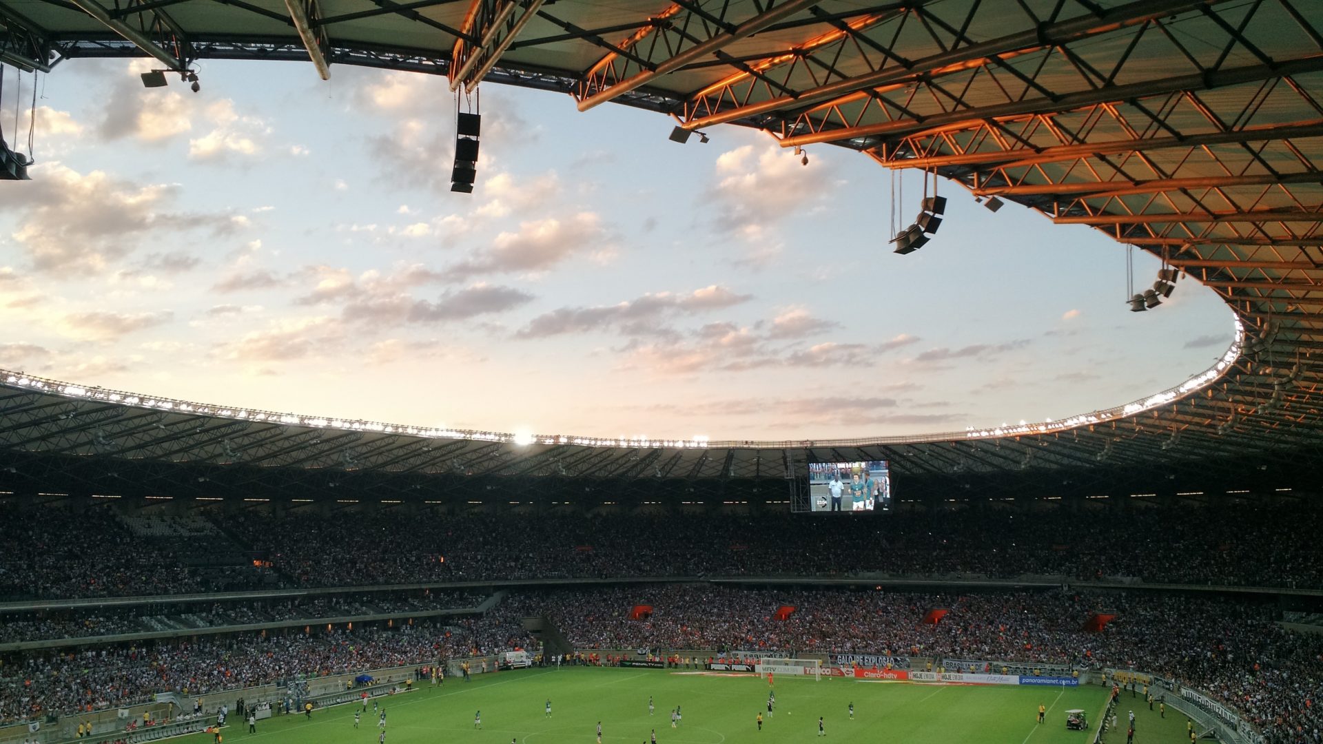 química e futebol estadio partida esporte