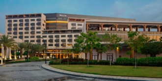 Fachada do Westin Doha Hotel & Spa